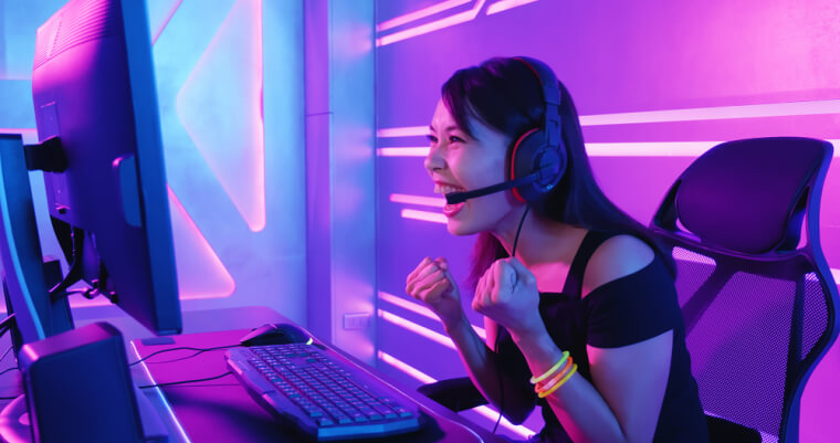 Play Online Games Together